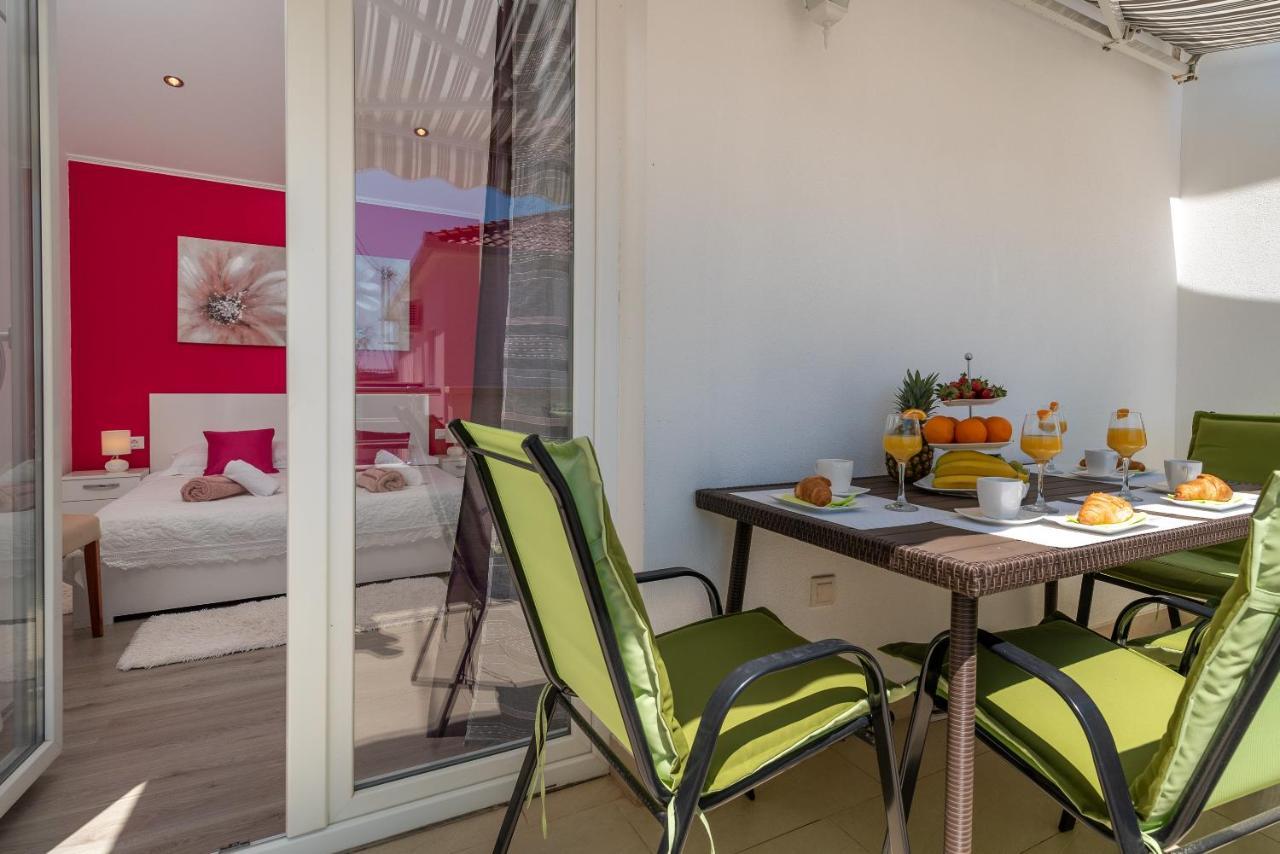 Apartment Roko Trogir Exterior photo